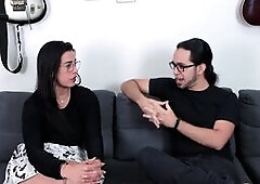 Kylei's first porn video! follow her on ig and tw @kyleiellish