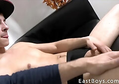 Skater Boy Gets Handjob - Cumshot