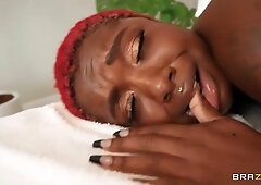 Short-haired Ebony With Big Tits Screwed During A Massage - Kaiia Eve, Deja Marie And Van Wylde