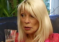 Old blonde drinking and fucking