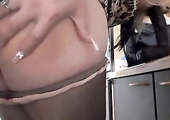Dildos destroying my booty! Get the full version