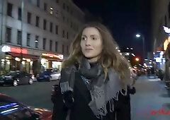 Amateur MILF talks with stranger on the street before sex