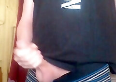 German Amateur Guy Quick Jerk Session With Cum
