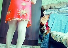 Trans beauty Crossdresserkitty gets off with some expert self-love