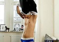 Teenager spanks his meat while home alone