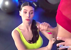 Nelly Kents Brunette By