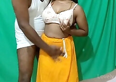 Curvy mallu aunty Lovely Malar enjoys underarm slurping and steamy romance