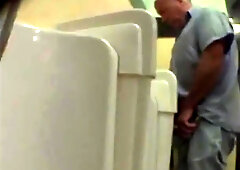 Chubold - V4948 - Candid Photographer 42 - Cruising all the way