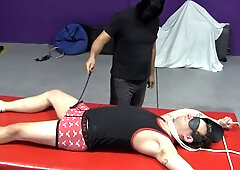 Hunk submissive Casey Wood gets dominated by Kaden Roads