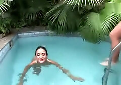 Lola Melo and Friend Farting in Face