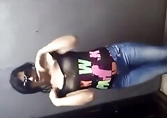 Egyptian Crossdresser Dances in Amateur Video12