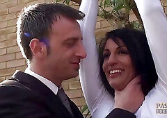 Louise is a smashing, pierced slut next door who would always give her pussy to a neighbor