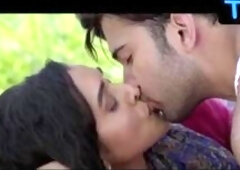 Anupriya Goenka Lesbian Scene  in Sultan Of Delhi