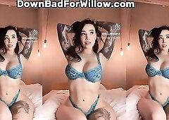 WILLOW HARPER ONLYFANS DOXY GOT TRICKLED