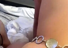 Super-Sexy donk makes bone greasy