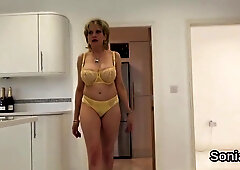 Unfaithful British Mature Her Enor With Lady Sonia