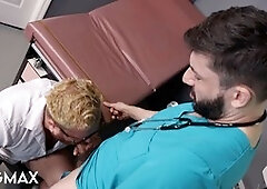Doctor Scott De Marco helps Riley Mitchel with her throat issue using his massive member