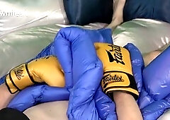 Satin boxing ring stud puts on a show with some solo action