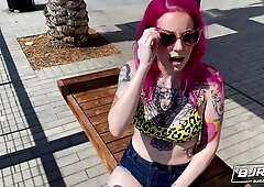 Lady Loves To Lick - BJRAW