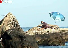 Beach Voyeur. Nude beach photo shoot ended with hardcore sex under the sun