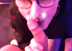 i luved deep throating his dinky so much