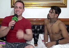 PapoMix checks pornography starlet Ronny Aislan's fetishes