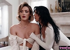 Shemale with big ass gives amazing blowjob to a lucky girl