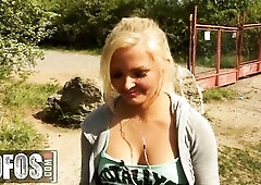 MOFOS - Jenna Enjoyable Meets A Stranger Whilst Going For A Walk, Ends Up Sucking Him Out In Public