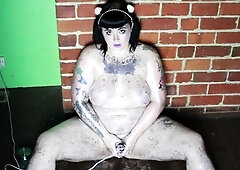 Amateur super hot brunette masturbating 3 mp4