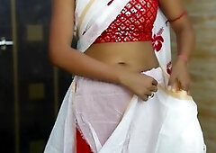 Indian college tutor with natural curves from Nightguru