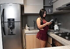 Consensual roleplay dream where Alejandra Palacios acquiesces to pay off a debt of her spouse in the merely way that everybody enjoys. PipeBoy and Nic