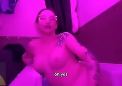 Russian trans babe Eva Borisova in the bathroom showing off her curves