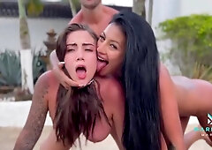 Blonde Sara, Sara Blonde And Mariana Martix In Me Follo A Mi Novio Y A Su Hermanastra Y